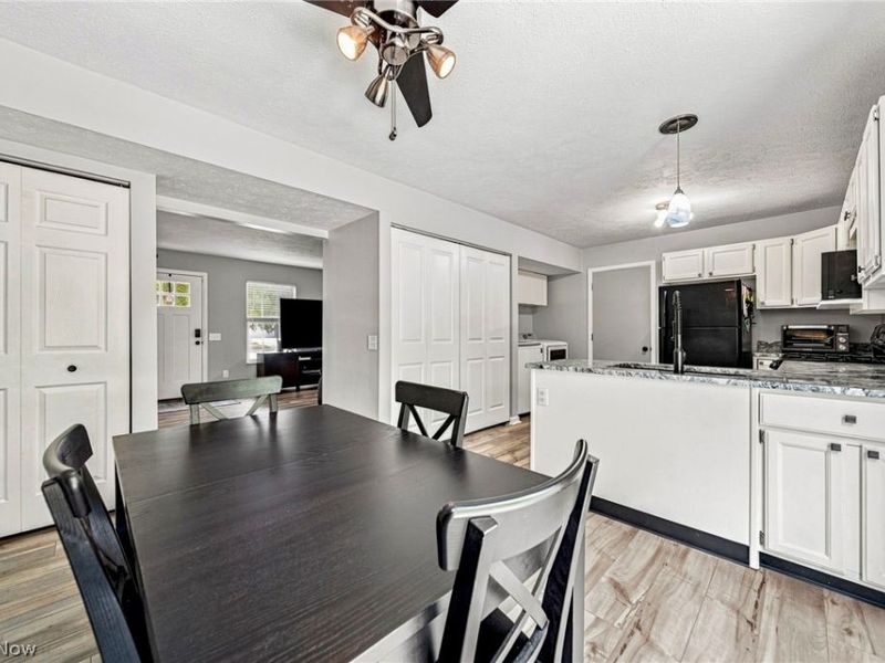 19644 Porters Lane, Strongsville, OH 44149 Photo 15