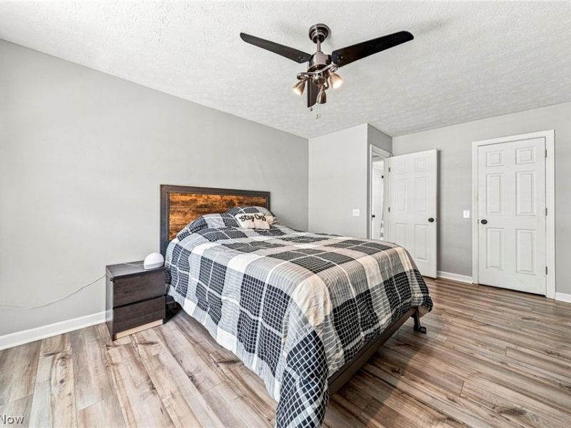19644 Porters Lane, Strongsville, OH 44149 Photo 17