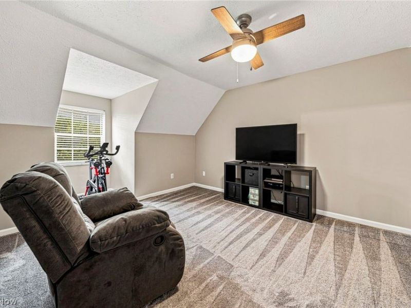 19644 Porters Lane, Strongsville, OH 44149 Photo 22