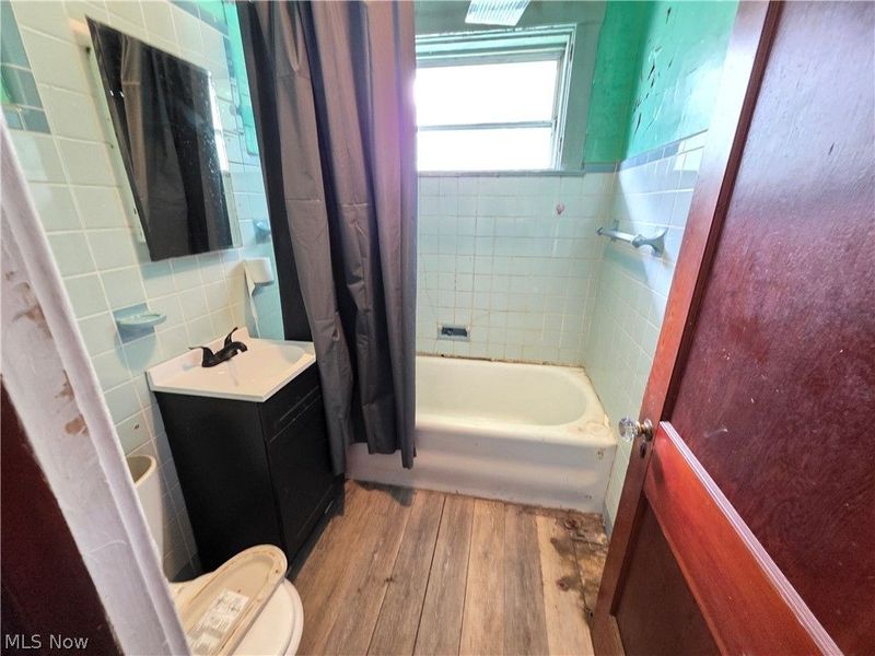1801 W Prospect Road, Ashtabula, OH 44004 Photo 12