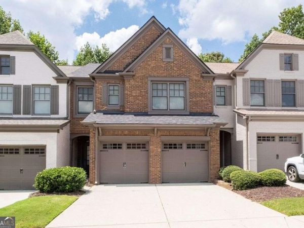 4922 Berkeley Oak Circle, Peachtree Corners, GA 30092