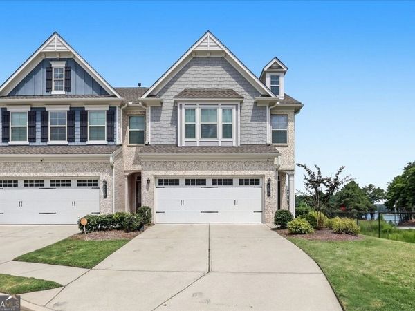 6458 Lanier Harbor Landing, Buford, GA 30518