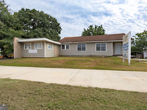943 Alabama Street, Carrollton, GA 30117