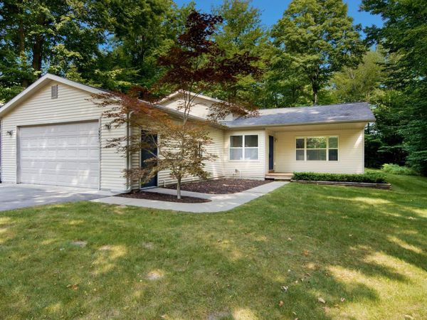 19921 Beechridge Drive, Lake Ann, MI 49650
