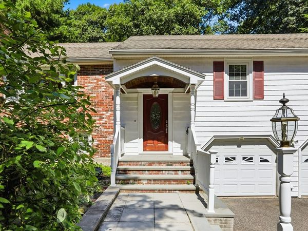 110 Thornberry Road, Winchester, MA 01890