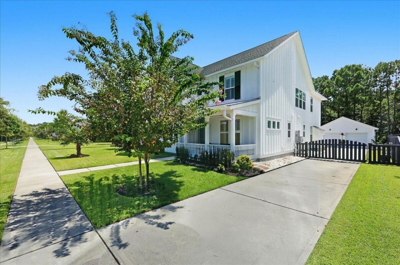 158 Hewitt Street Photo 111