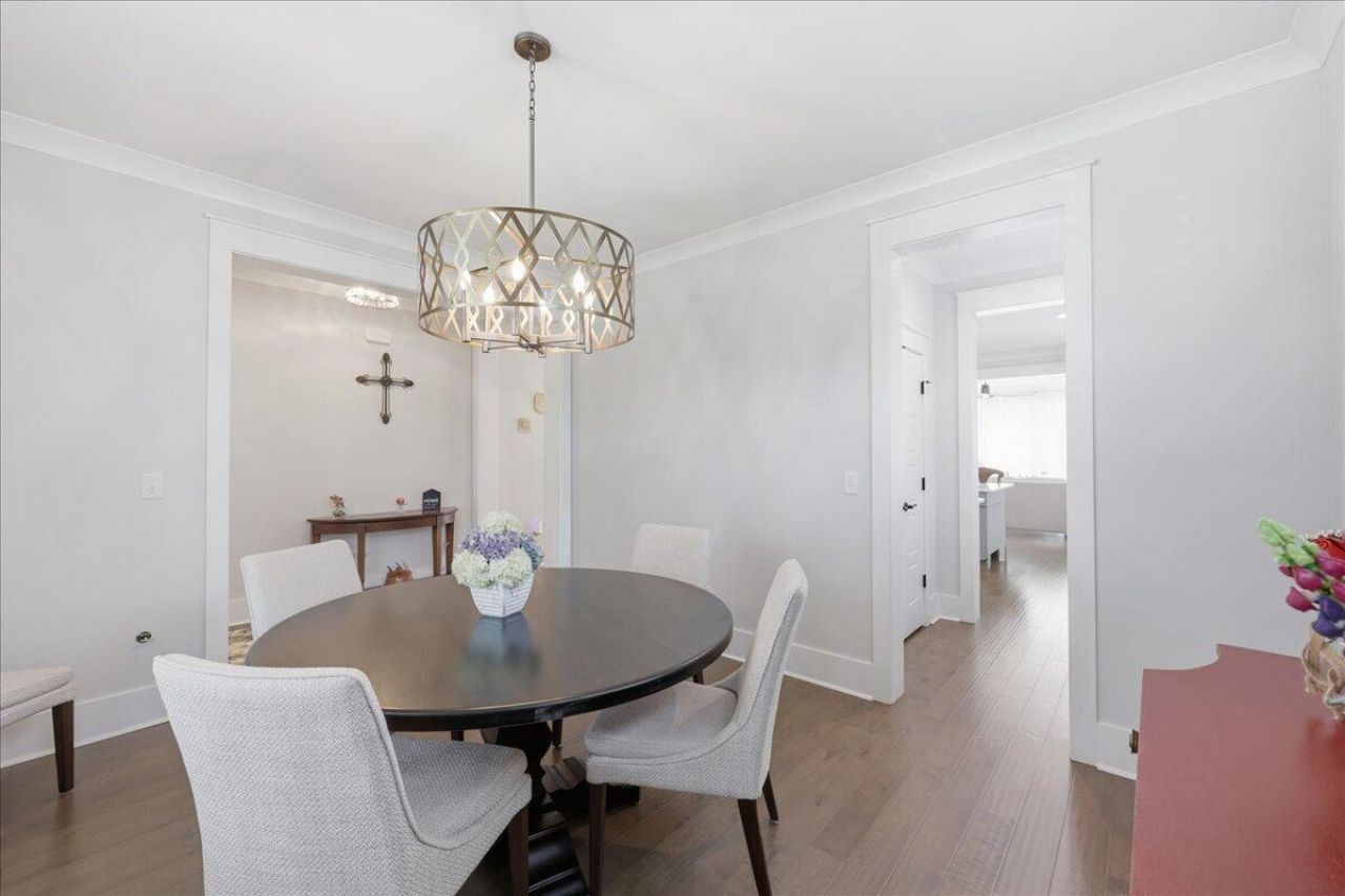 158 Hewitt Street Photo 29