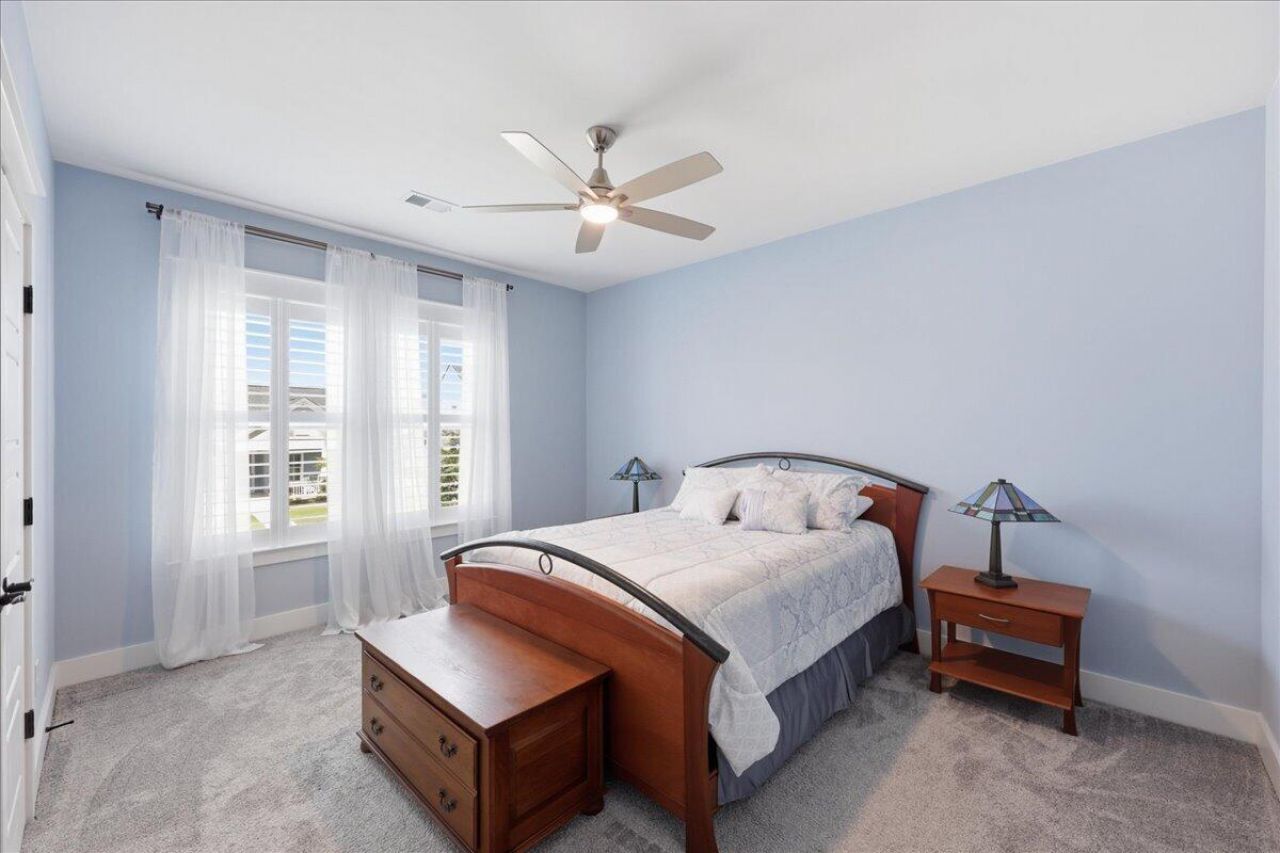 158 Hewitt Street Photo 42