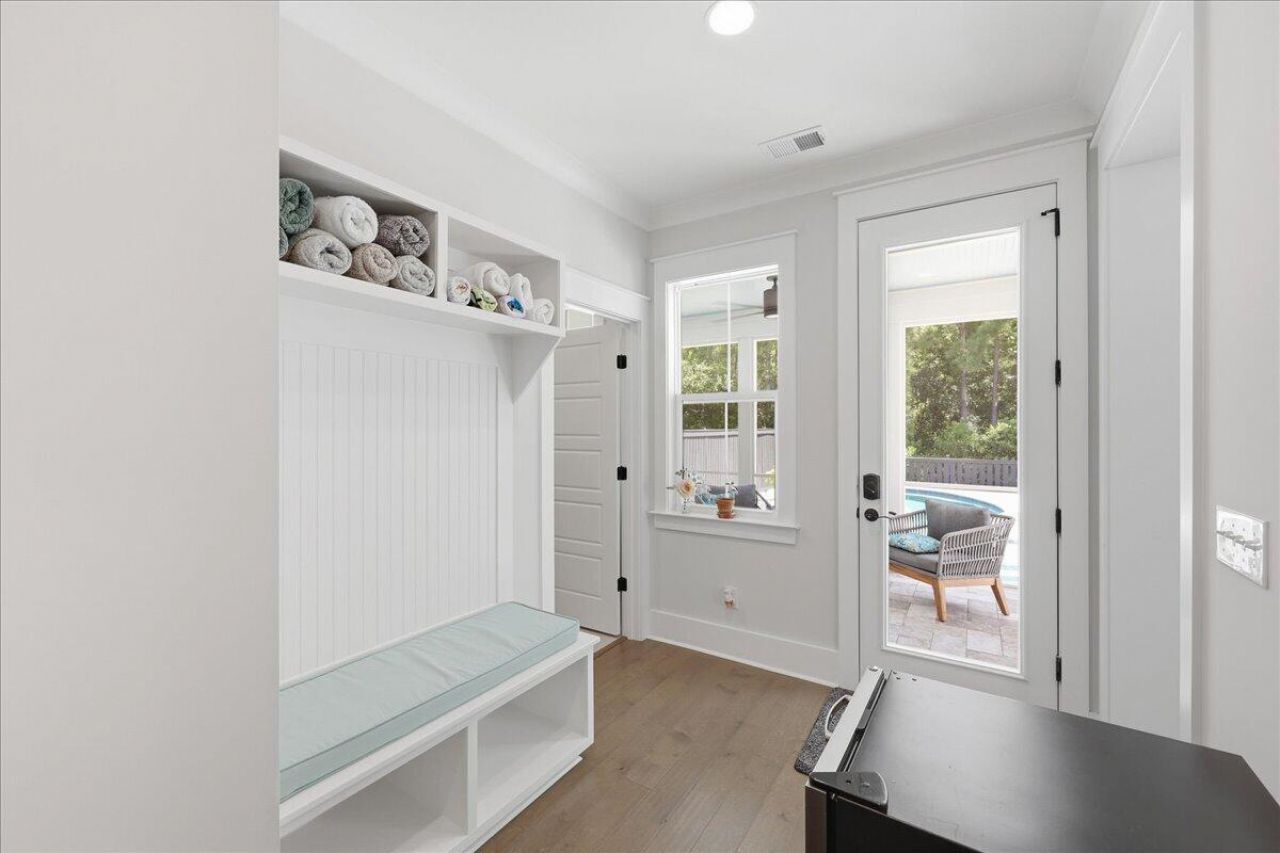 158 Hewitt Street Photo 54