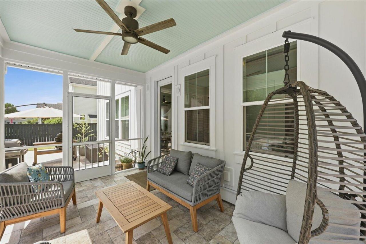 158 Hewitt Street Photo 56