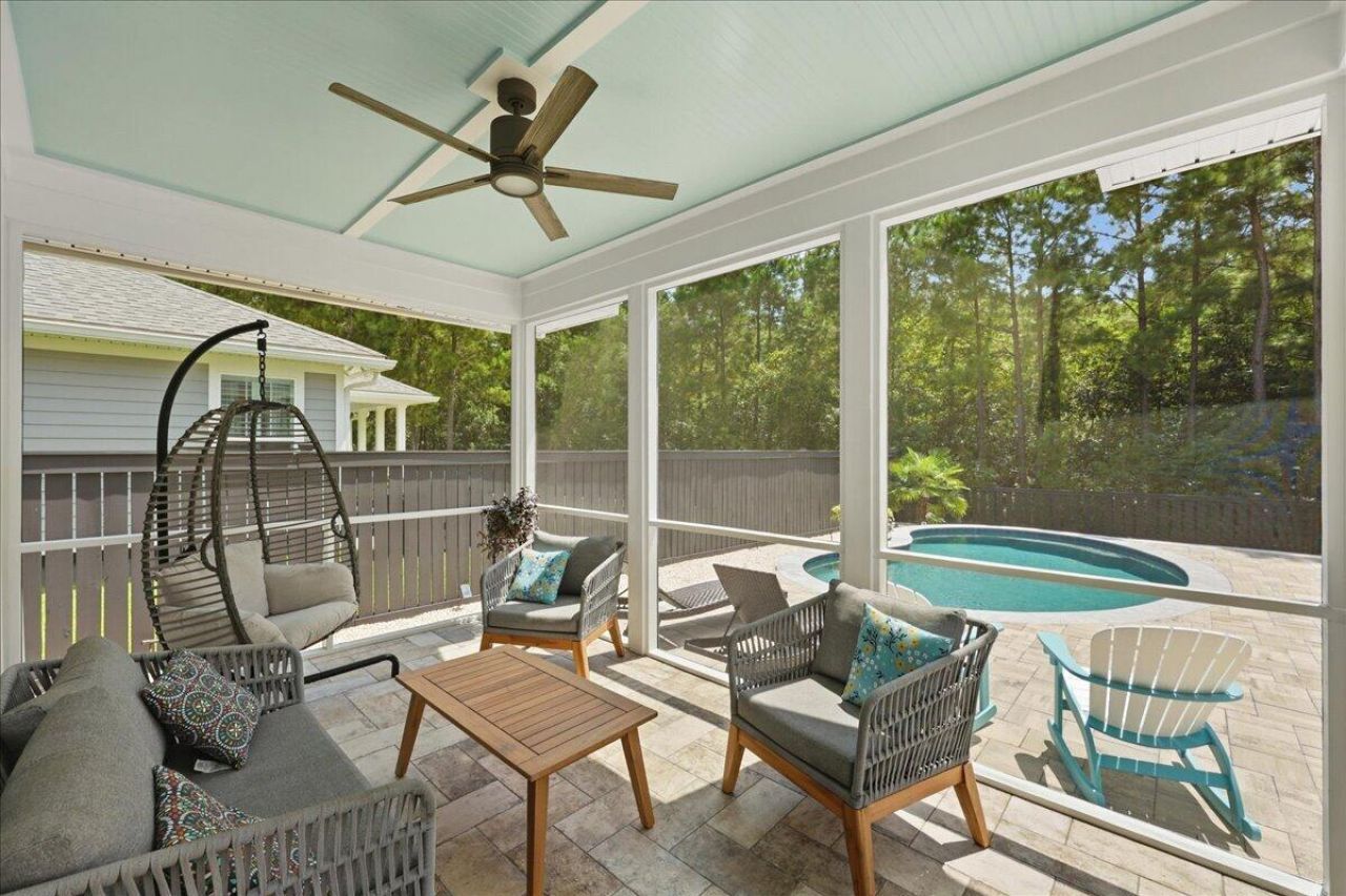 158 Hewitt Street Photo 57