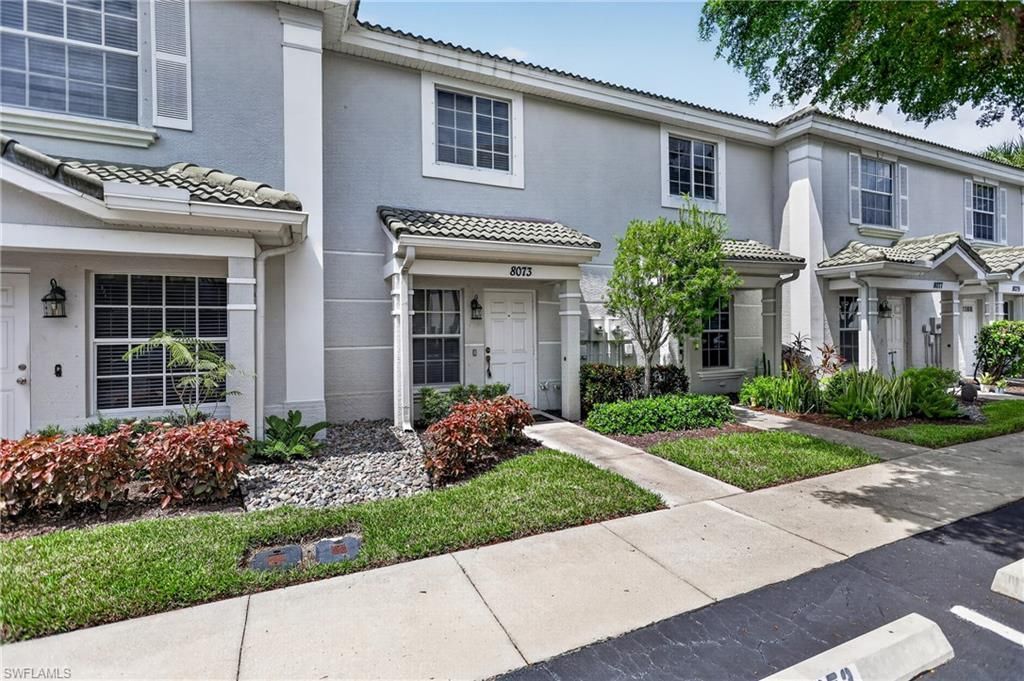 8073 Pacific Beach Dr, Fort Myers, FL 33966 Photo