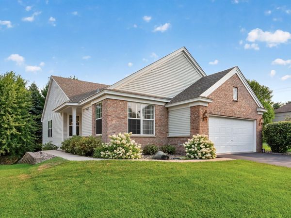 10986 Thone Road, Woodbury, MN 55129