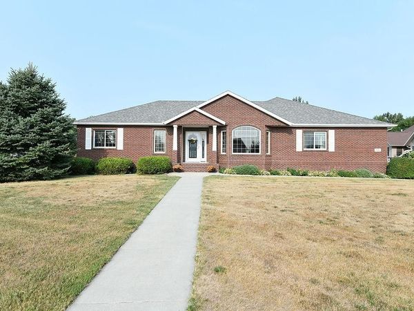 520 2nd Avenue S, Kindred, ND 58051