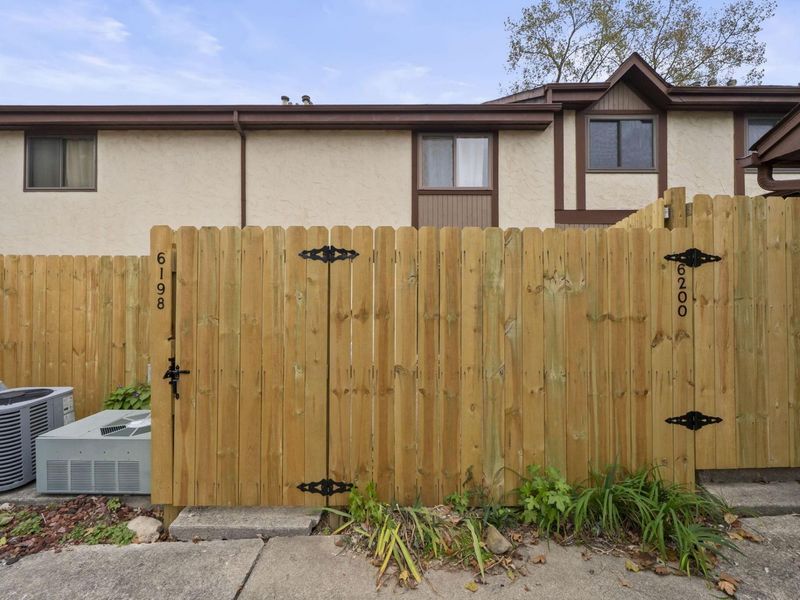 6198 Stornoway Drive S, Columbus, OH 43213 Photo 31