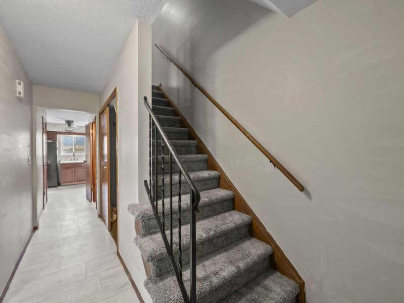 6198 Stornoway Drive S, Columbus, OH 43213 Photo 6