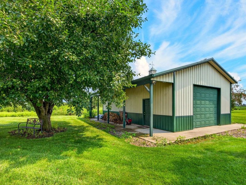 1210 Chester Way NW, Canal Winchester, OH 43110 Photo 3