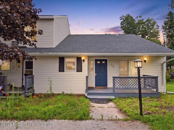 80 Garden Circle , Unit # 20, Union Dale, PA 18470
