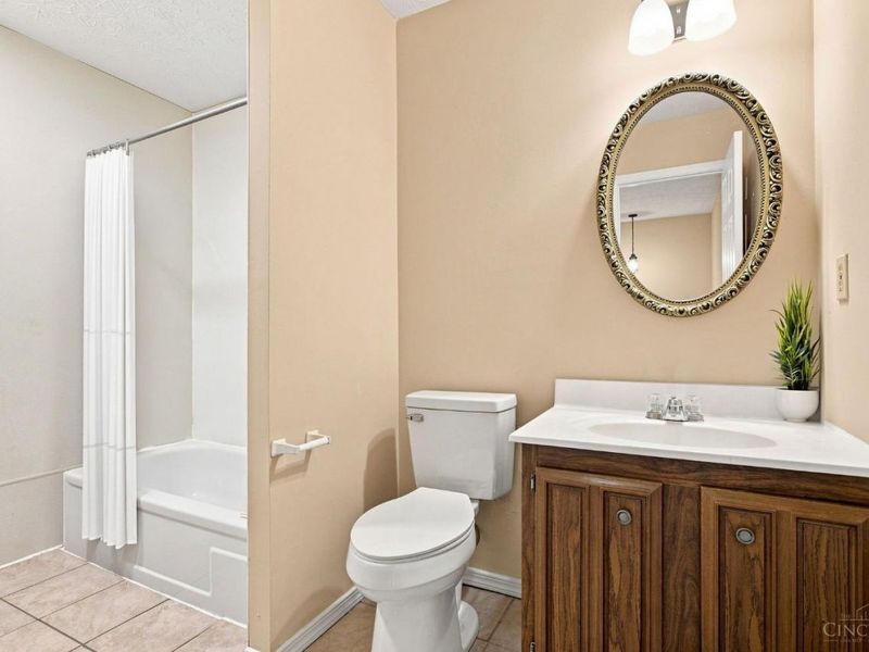 10935 Brookgreen Court, Sycamore Township, OH 45242 Photo 15