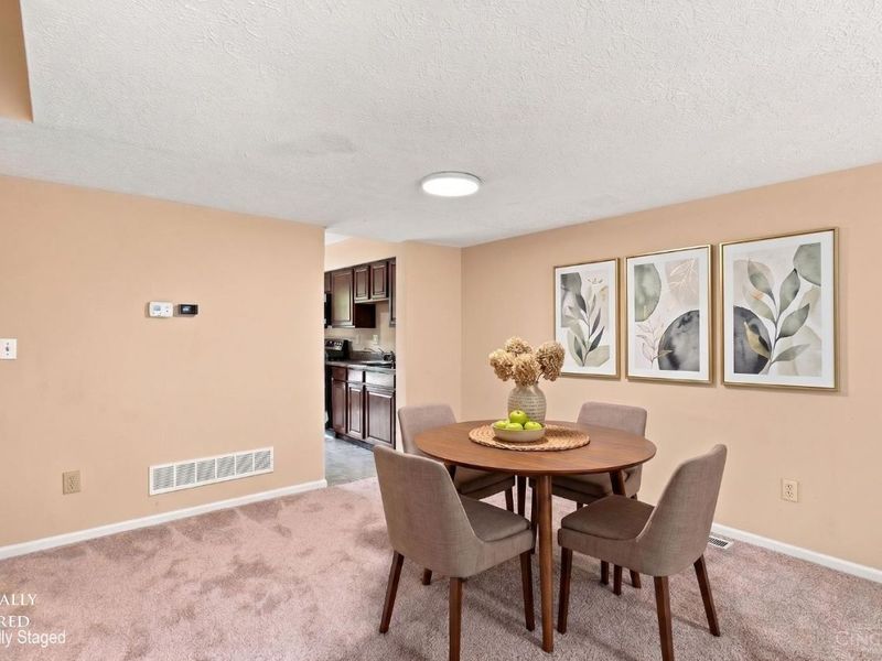 10935 Brookgreen Court, Sycamore Township, OH 45242 Photo 7