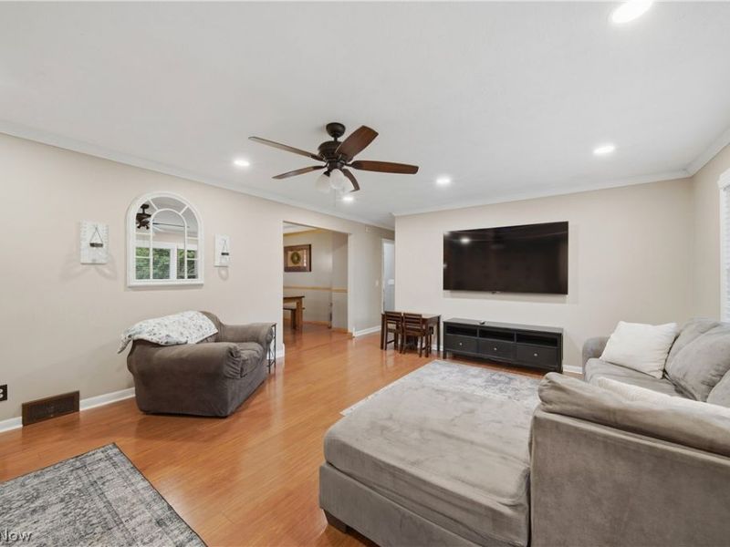315 34th Street NW, Canton, OH 44709 Photo 4
