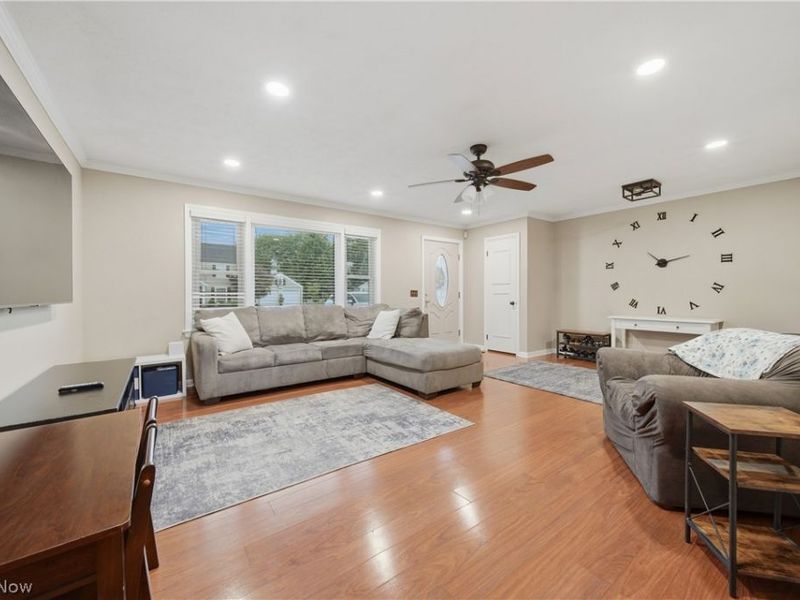 315 34th Street NW, Canton, OH 44709 Photo 5