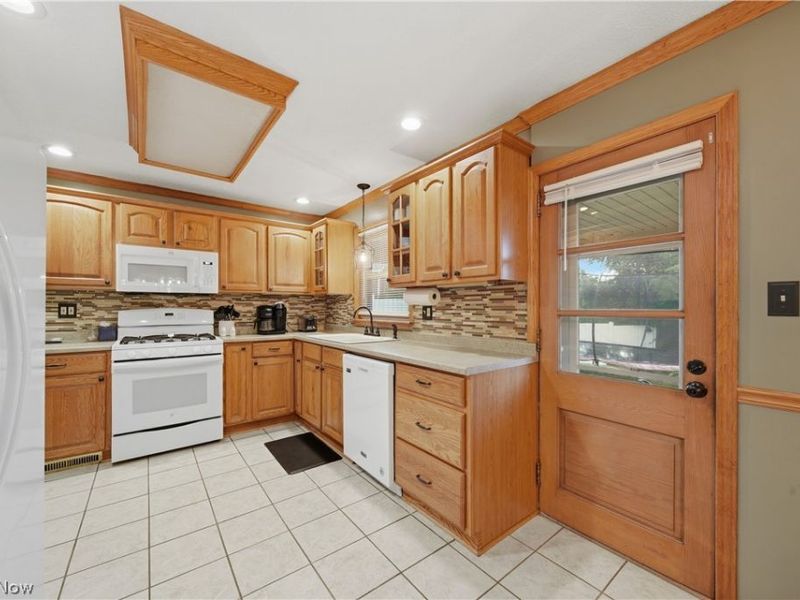 315 34th Street NW, Canton, OH 44709 Photo 8