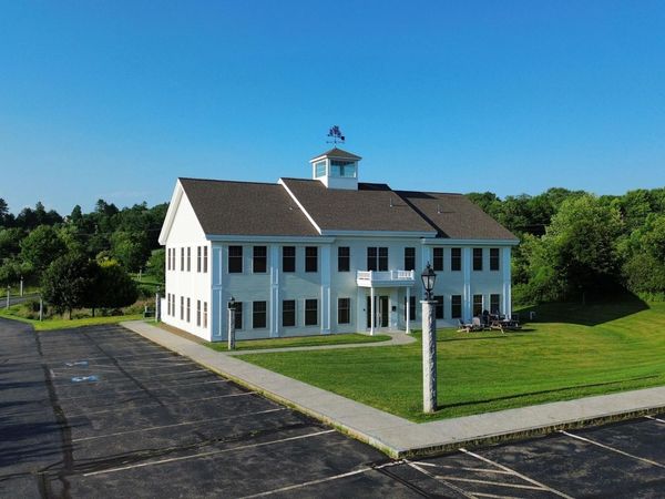 22 Carriage Lane , Hallowell, ME 04347