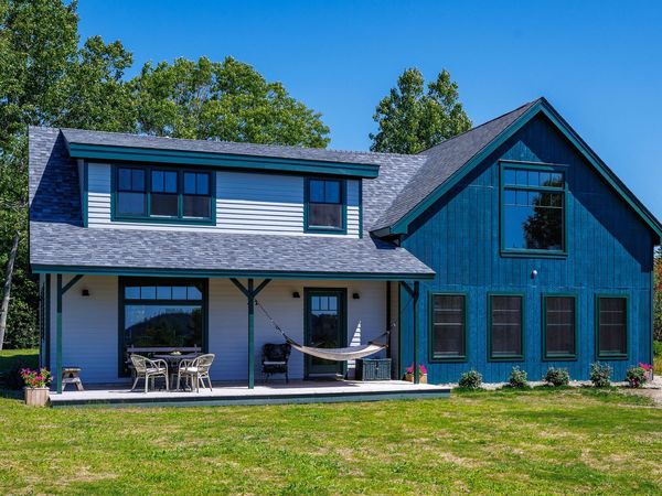 89 Reach Road , Sedgwick, ME 04676
