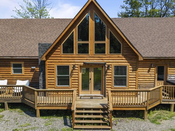243 Silvers Mills Road , Dexter, ME 04930