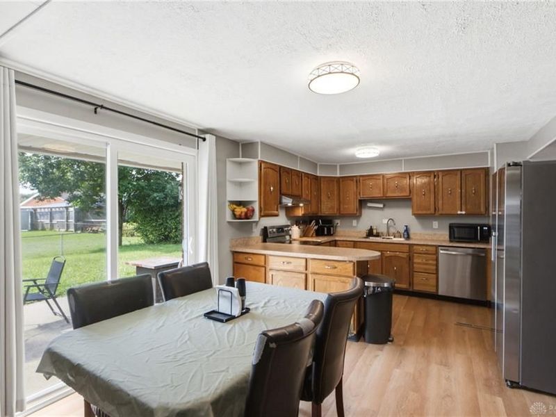 5356 Mystic Drive, Huber Heights, OH 45424 Photo 12