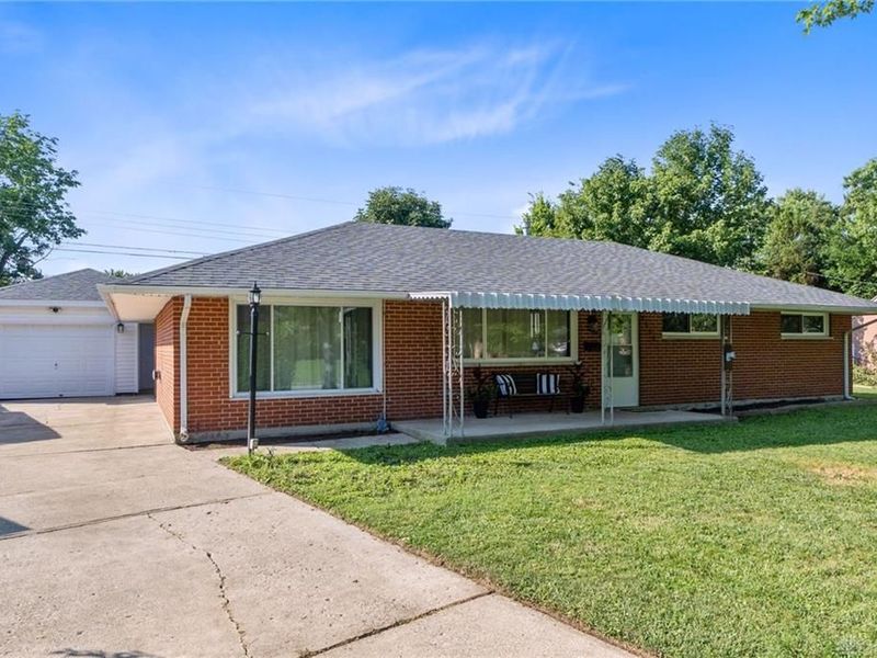 5356 Mystic Drive, Huber Heights, OH 45424 Photo 2