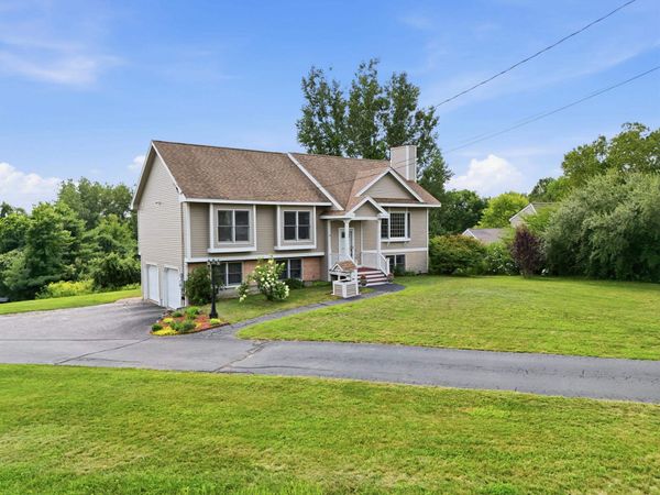 42 Mason Avenue, Pembroke, NH 03275