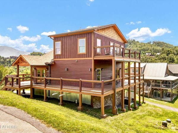 809 Wattle Blossom Way , Gatlinburg, TN 37738