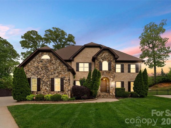 7307 Roseland Avenue , Charlotte, NC 28277