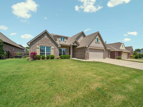 1708 E Fargo Street, Broken Arrow, OK 74012