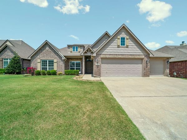 1708 E Fargo Street, Broken Arrow, OK 74012