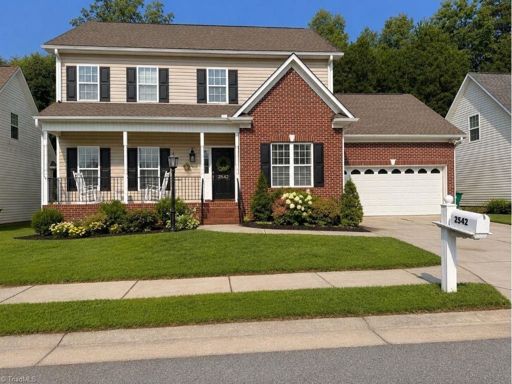 2542 Brook Stone Drive, Clemmons, NC 27012 Main Photo