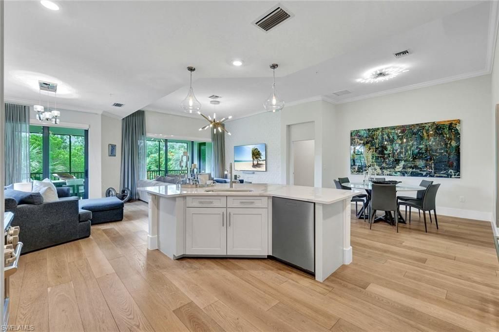 16356 Viansa Way , Unit 201, Naples, FL 34110 Photo
