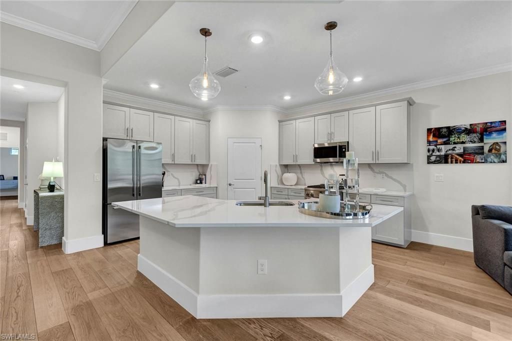 16356 Viansa Way , Unit 201, Naples, FL 34110 Photo