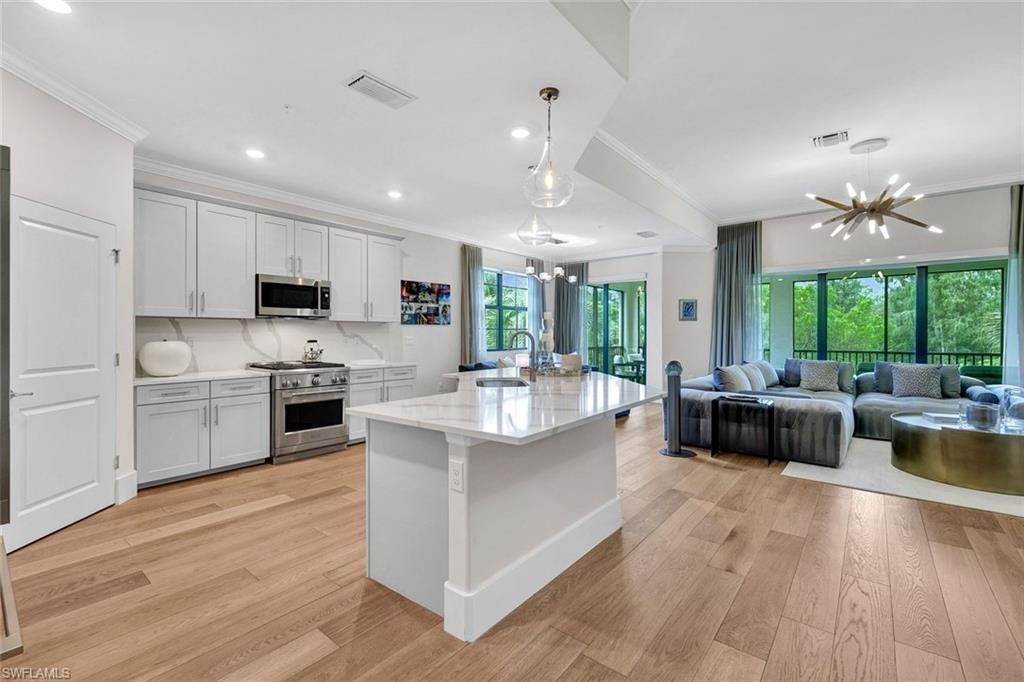 16356 Viansa Way , Unit 201, Naples, FL 34110 Photo