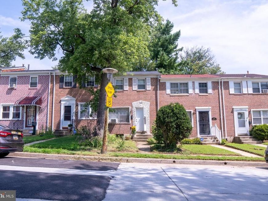 4766 Melbourne Road, Baltimore, MD 21229 Main Photo