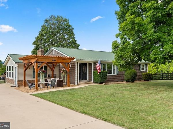 1579 MILLNER ROAD, STRASBURG, VA 22657