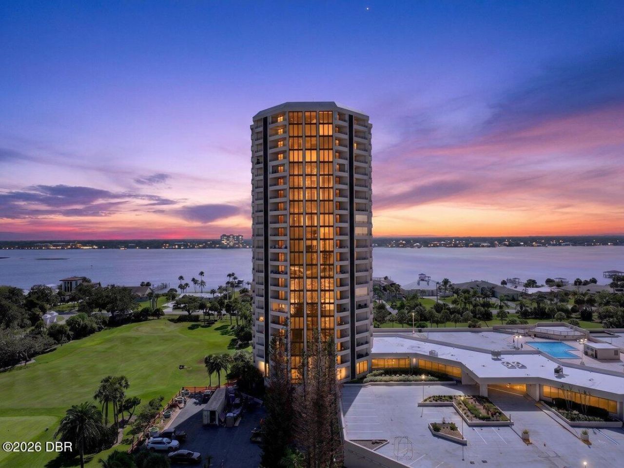 1 Oceans West Boulevard, Unit 22A4, Daytona Beach Shores, FL 32118 Main Photo