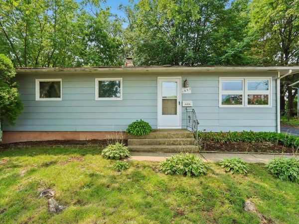 1937 Tennyson Lane, Madison, WI 53704