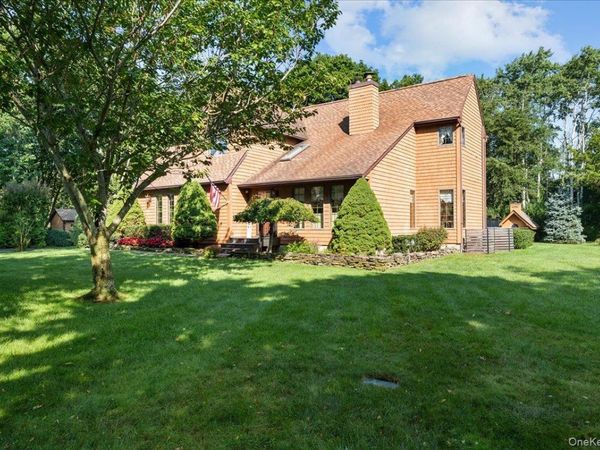 595 Greenfields Lane , Southold, NY 11971
