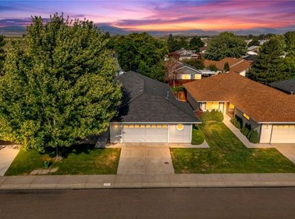 1784 Mahogany Circle, Minden, NV 89423 Photo