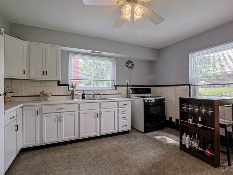 1132 Betty Lane, Delhi Township, OH 45238 Photo 10