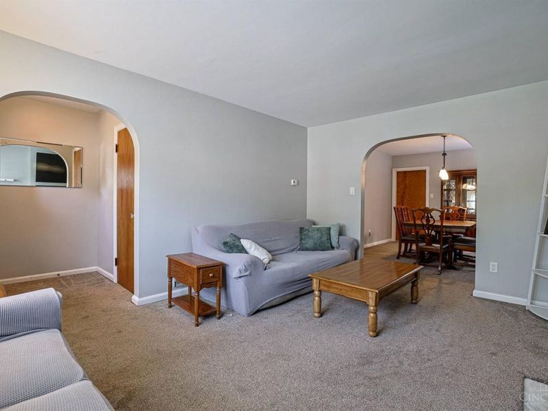1132 Betty Lane, Delhi Township, OH 45238 Photo 5