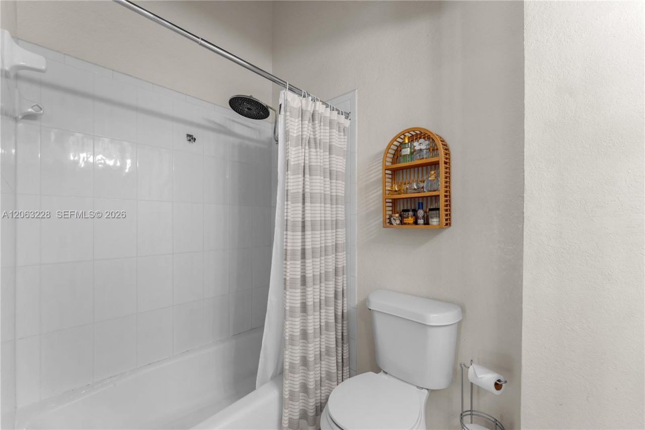 11209 SW 114th Lane Circle , Miami, FL 33176 Photo